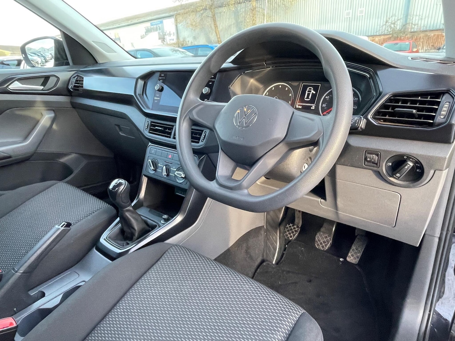 Used Volkswagen T-Cross 2021 for sale - 76936045: Photo 32