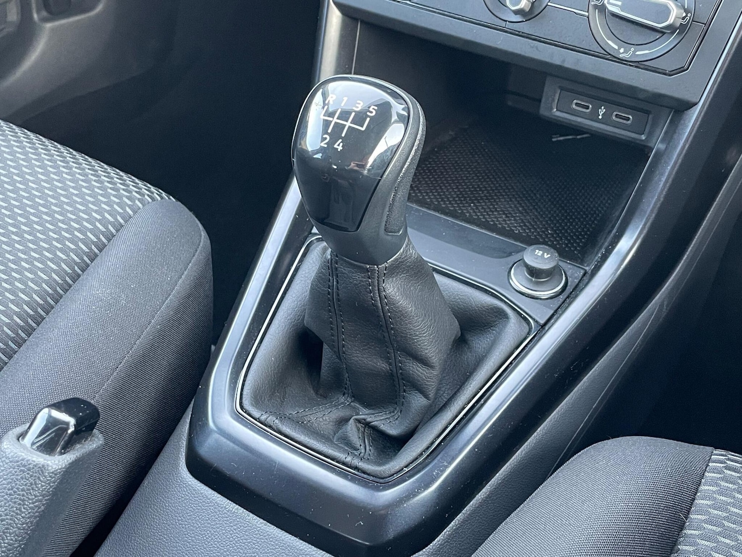 Used Volkswagen T-Cross 2021 for sale - 76936045: Photo 43