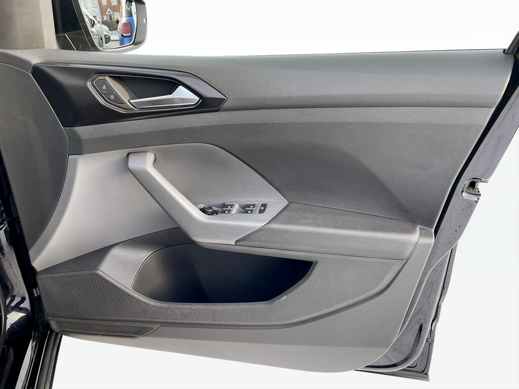 Used Volkswagen T-Cross 2021 for sale - 76936045: Photo 8