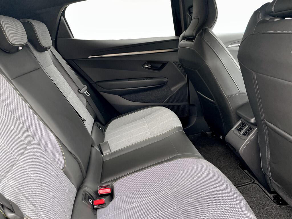 Used Renault Megane E Tech 2023 for sale - 77611470: Photo 17