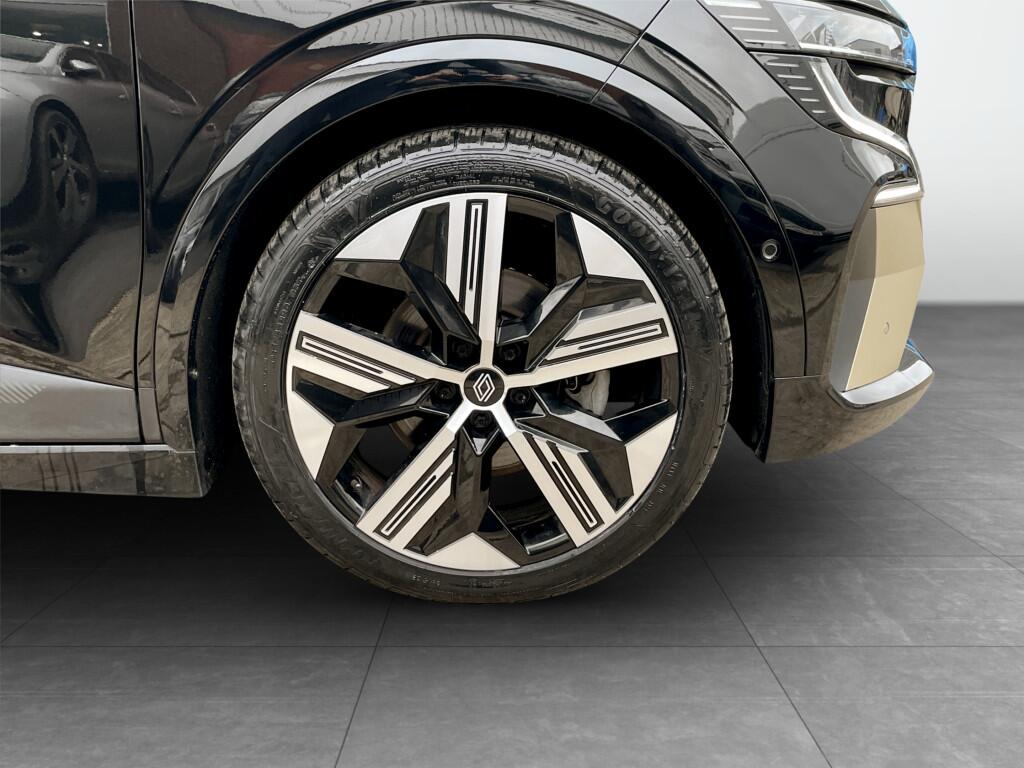 Used Renault Megane E Tech 2023 for sale - 77611470: Photo 18