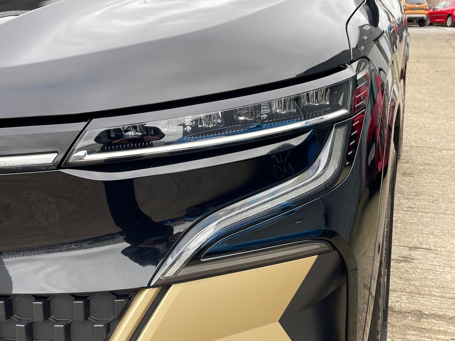 Used Renault Megane E Tech 2023 for sale - 77611470: Photo 24