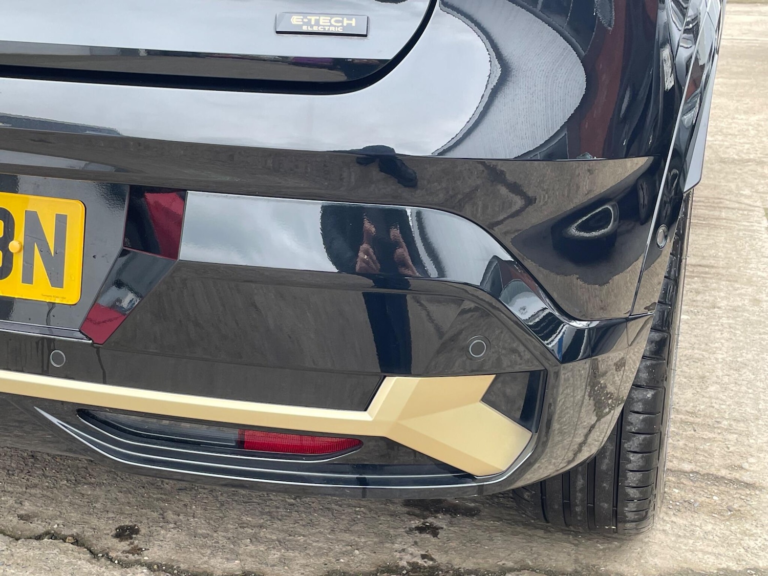 Used Renault Megane E Tech 2023 for sale - 77611470: Photo 31