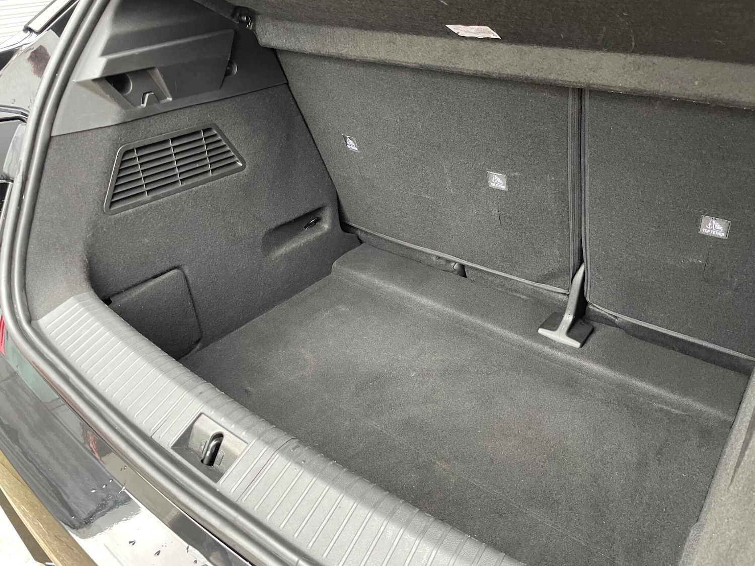 Used Renault Megane E Tech 2023 for sale - 77611470: Photo 33