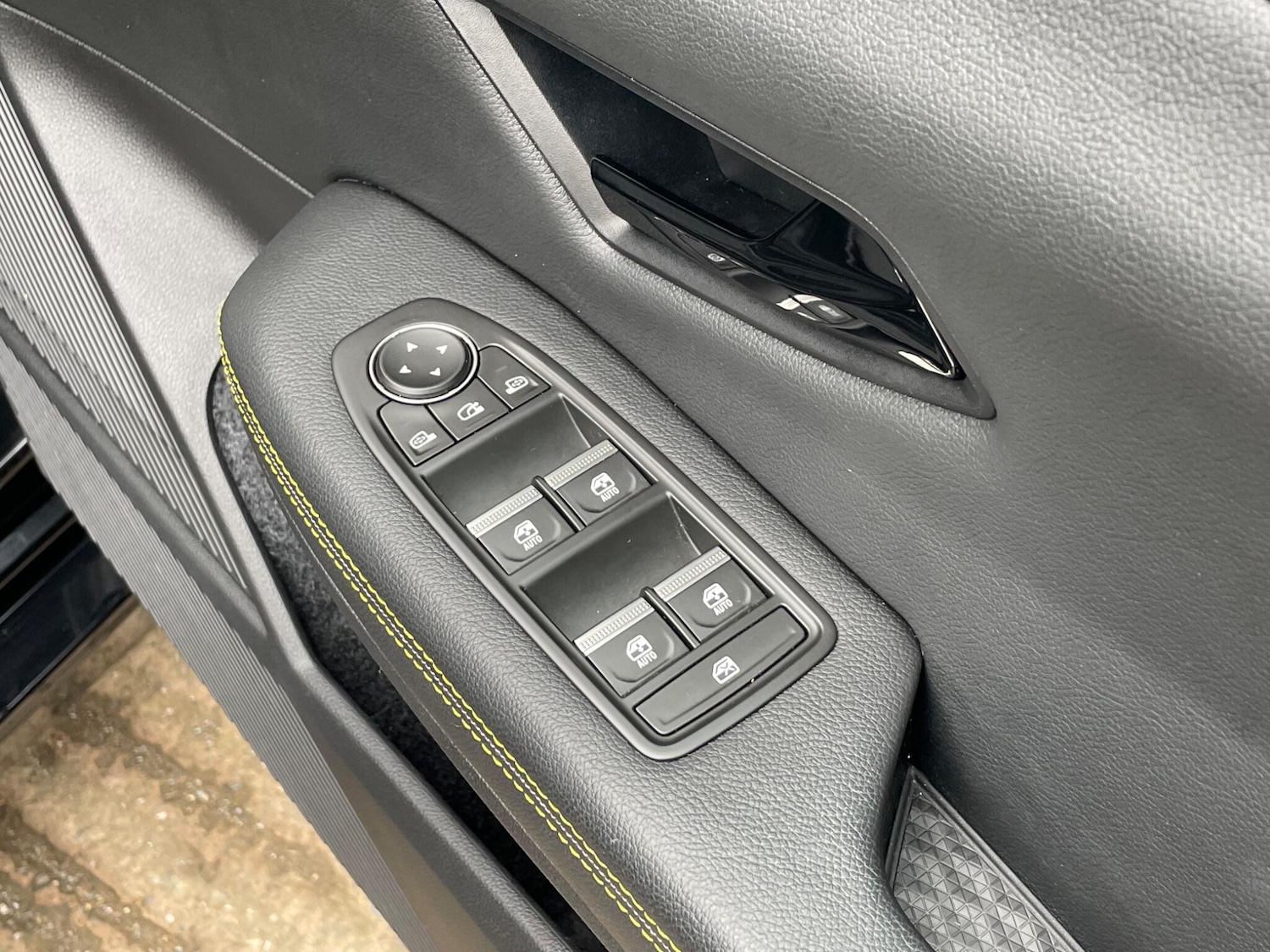 Used Renault Megane E Tech 2023 for sale - 77611470: Photo 36