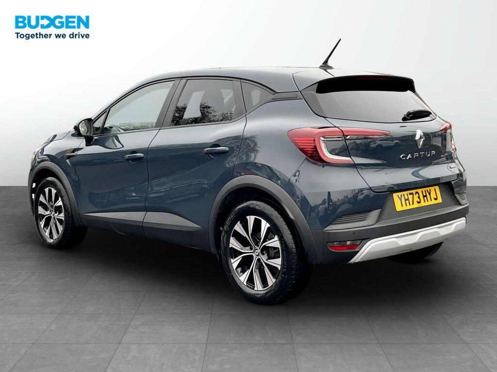 Used Renault Captur 2023 for sale - 77538070: Photo 4