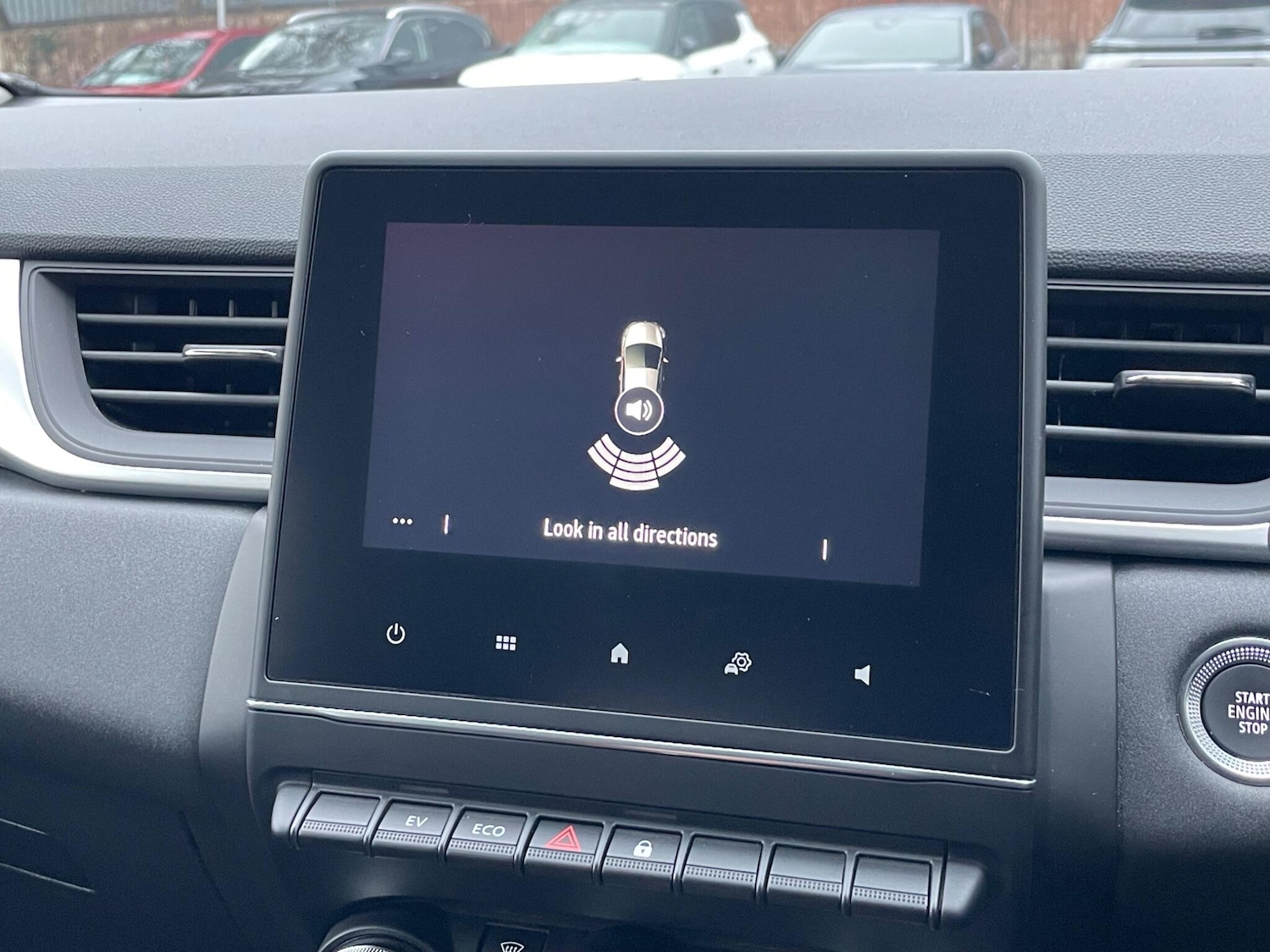 Used Renault Captur 2023 for sale - 77538070: Photo 49