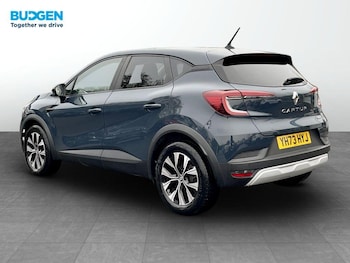 Used Renault Captur 2023 for sale - 77538070: Photo