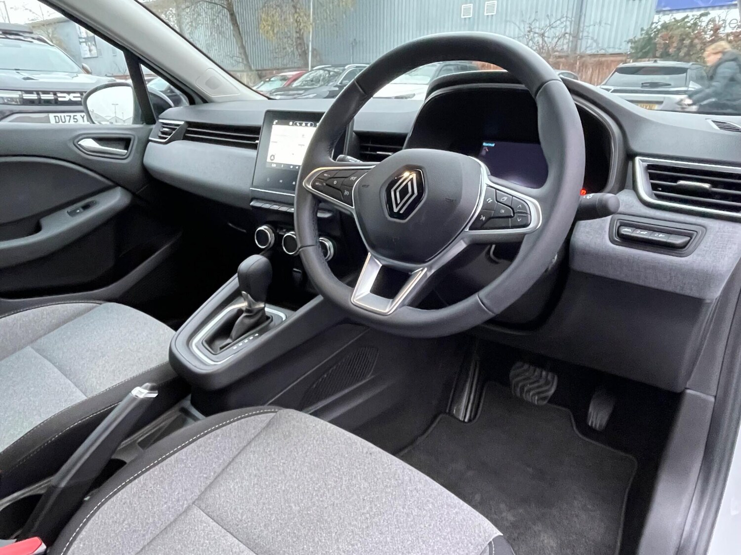 Used Renault Clio 2023 for sale - 77291691: Photo 37