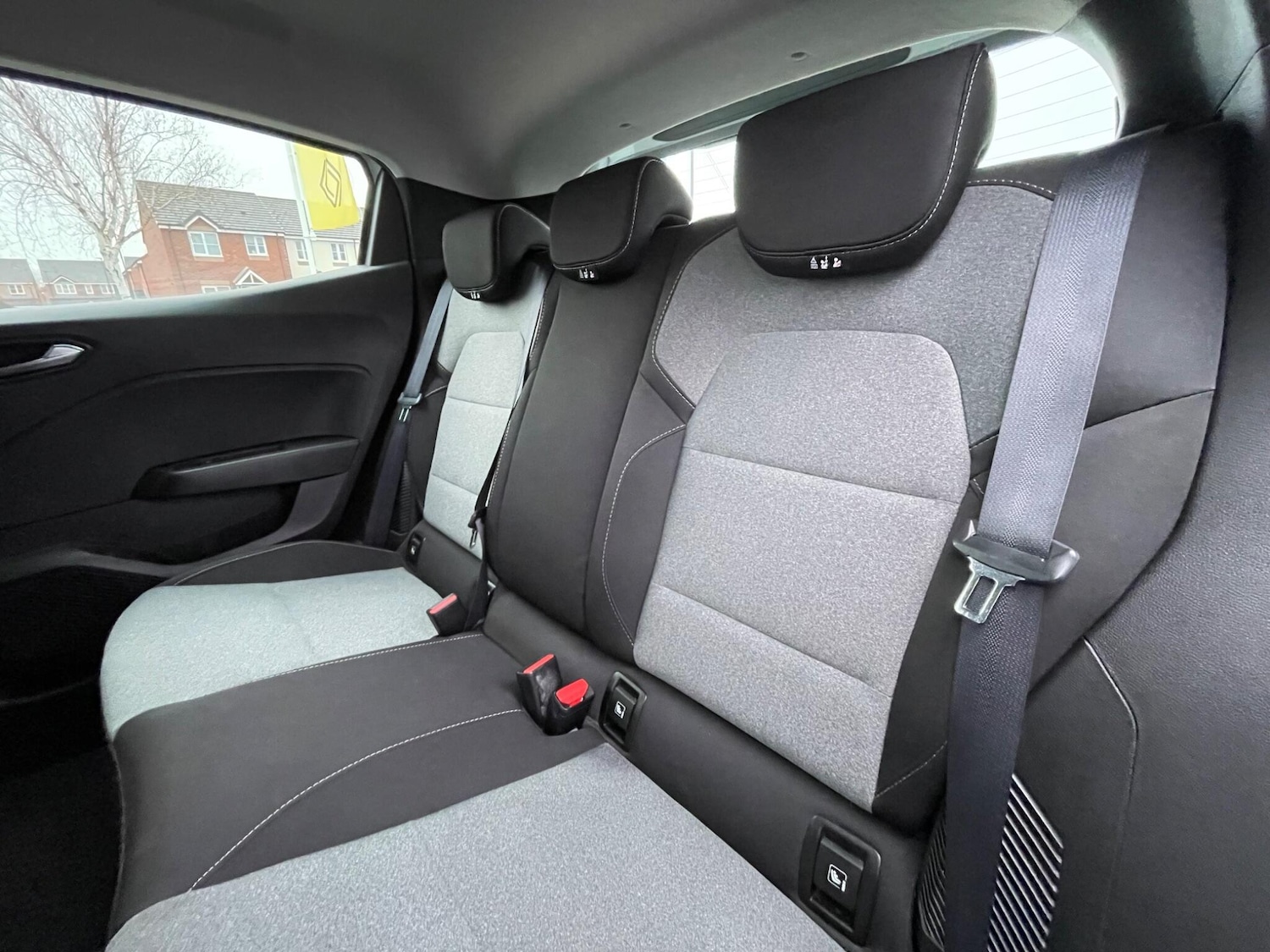 Used Renault Clio 2023 for sale - 77291691: Photo 59