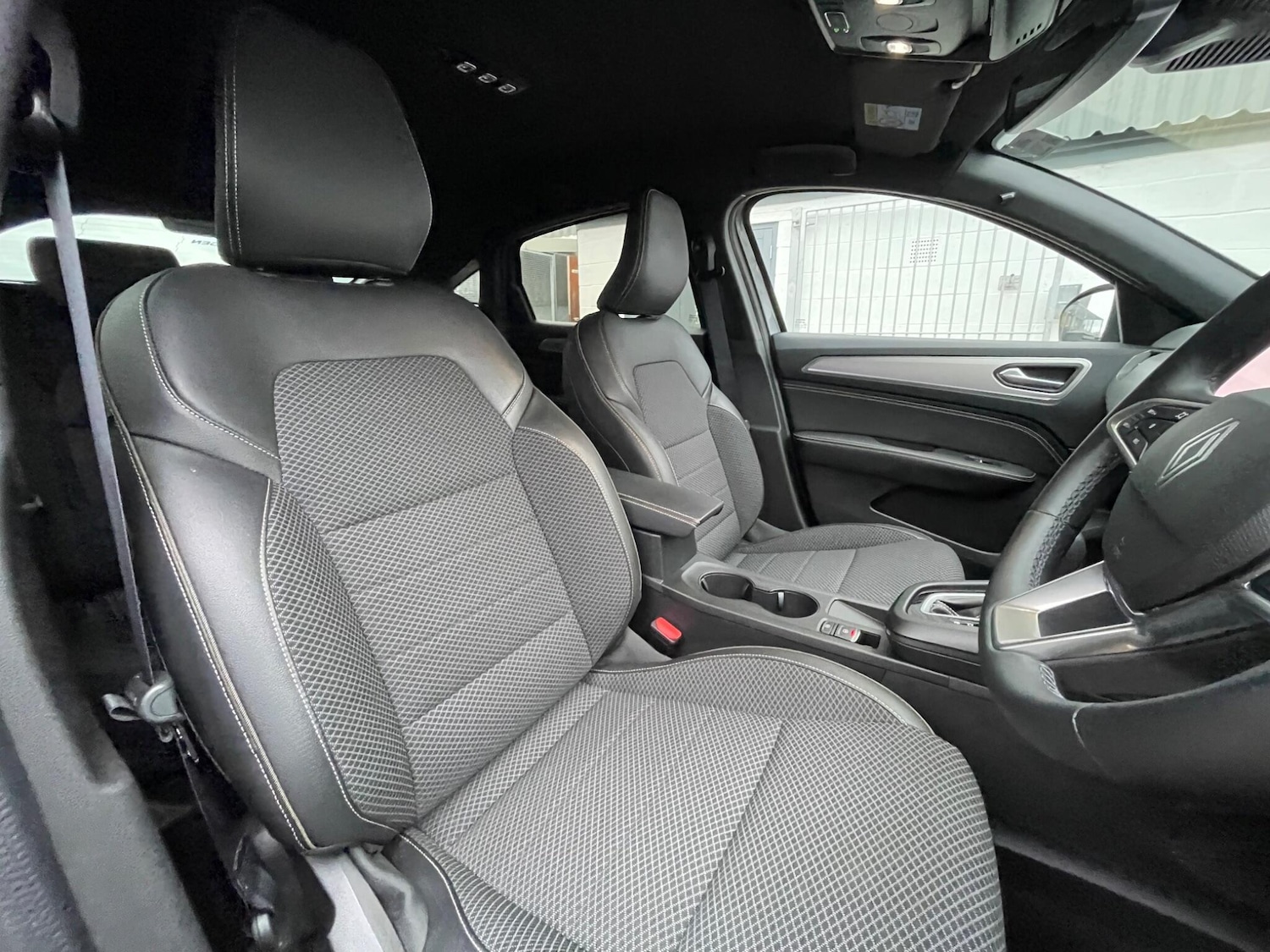 Used Renault Arkana 2025 for sale - 77574331: Photo 38