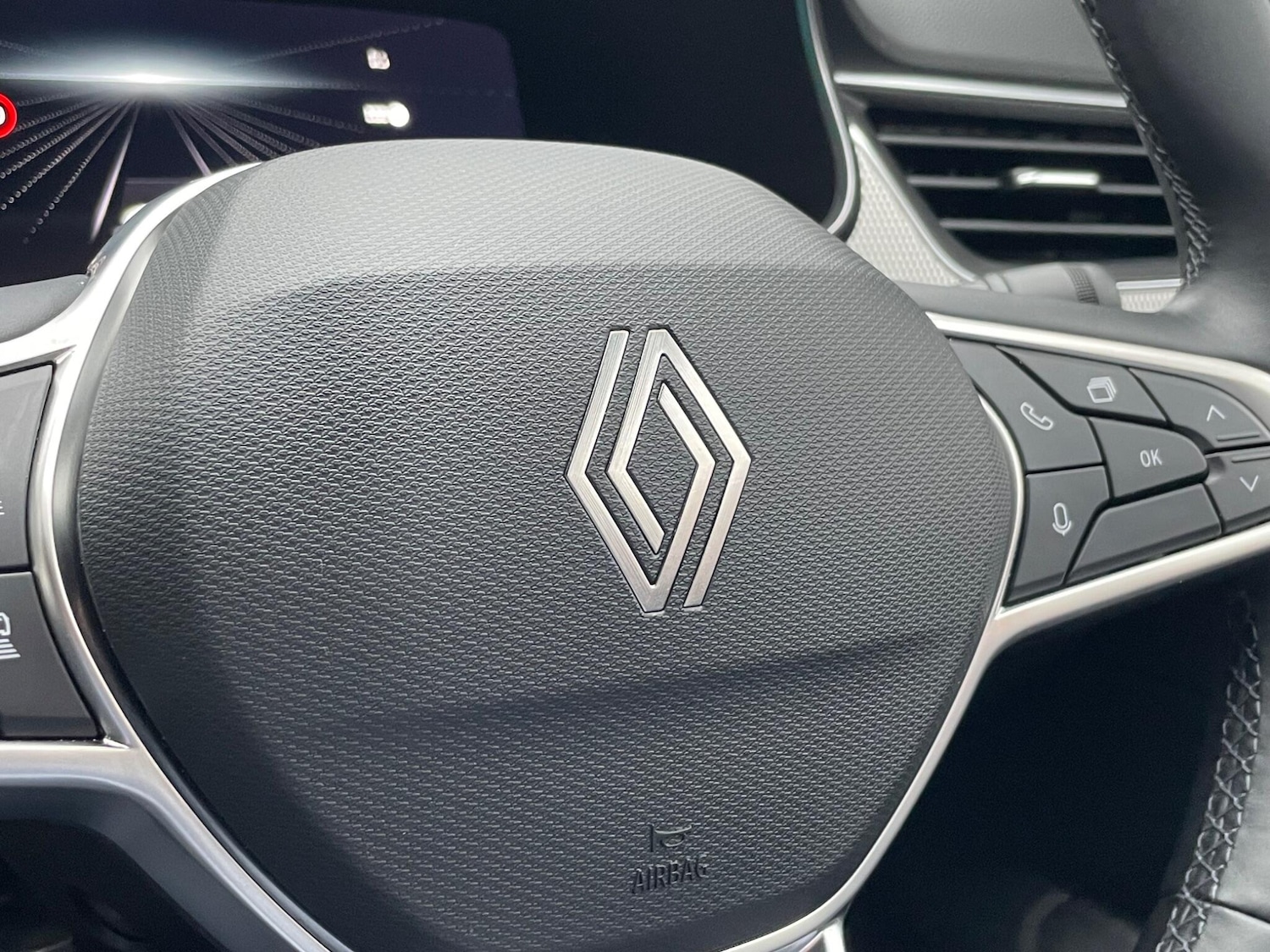 Used Renault Arkana 2025 for sale - 77574331: Photo 45