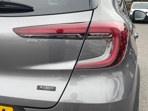 Used Renault Captur 2023 for sale - 76094601: Photo 30