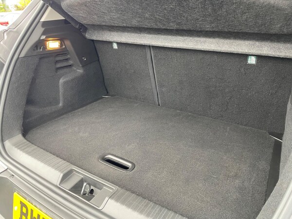 Used Renault Captur 2023 for sale - 76094601: Photo 33