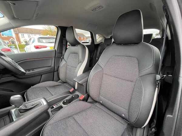 Used Renault Captur 2023 for sale - 76094601: Photo 59