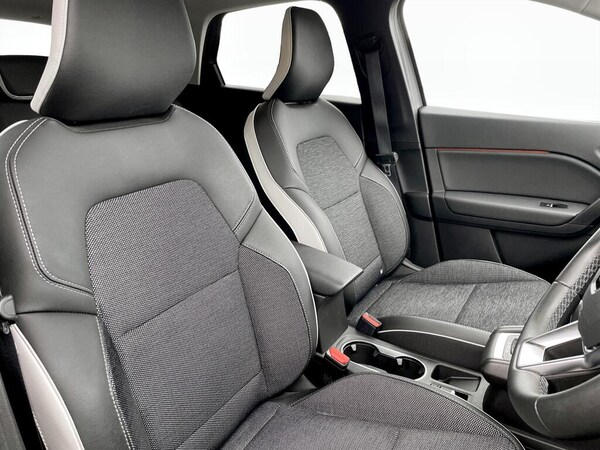Used Renault Captur 2023 for sale - 76094601: Photo 9