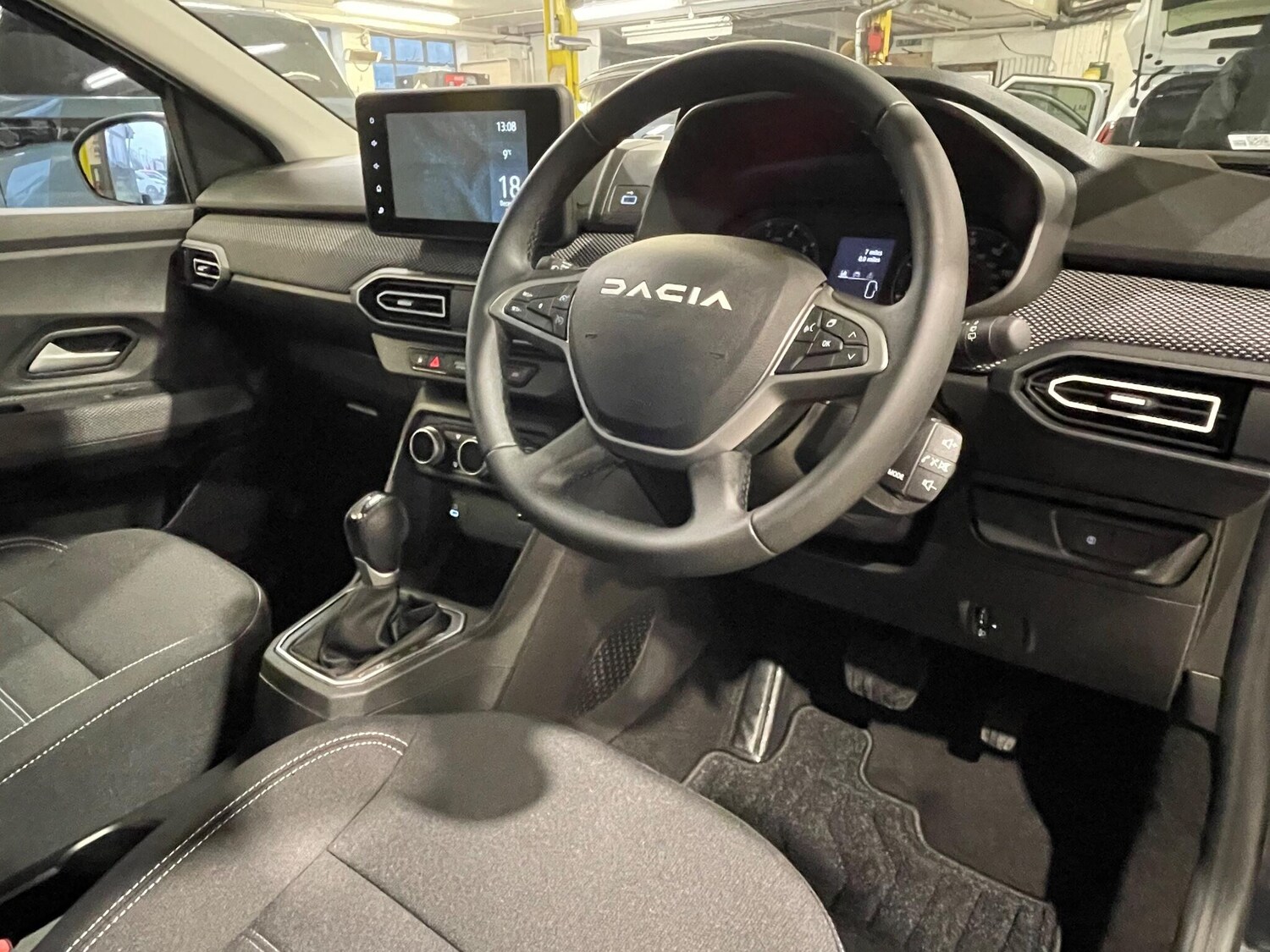 Used Dacia Sandero 2025 for sale - 76964766: Photo 38