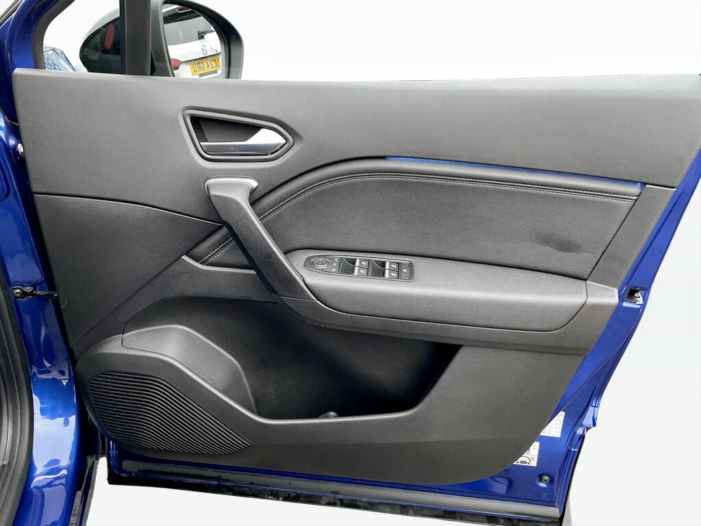 Used Renault Captur 2024 for sale - 77049675: Photo 8