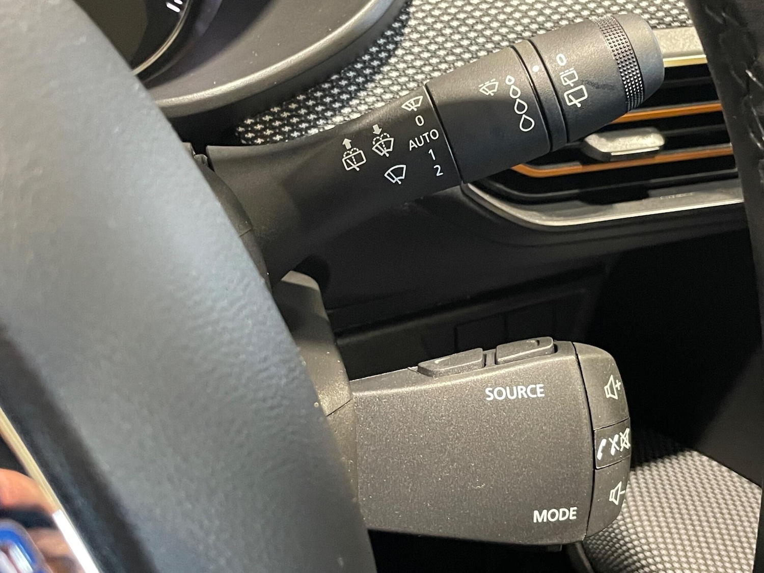 Used Dacia Sandero Stepway 2022 for sale - 76619665: Photo 40