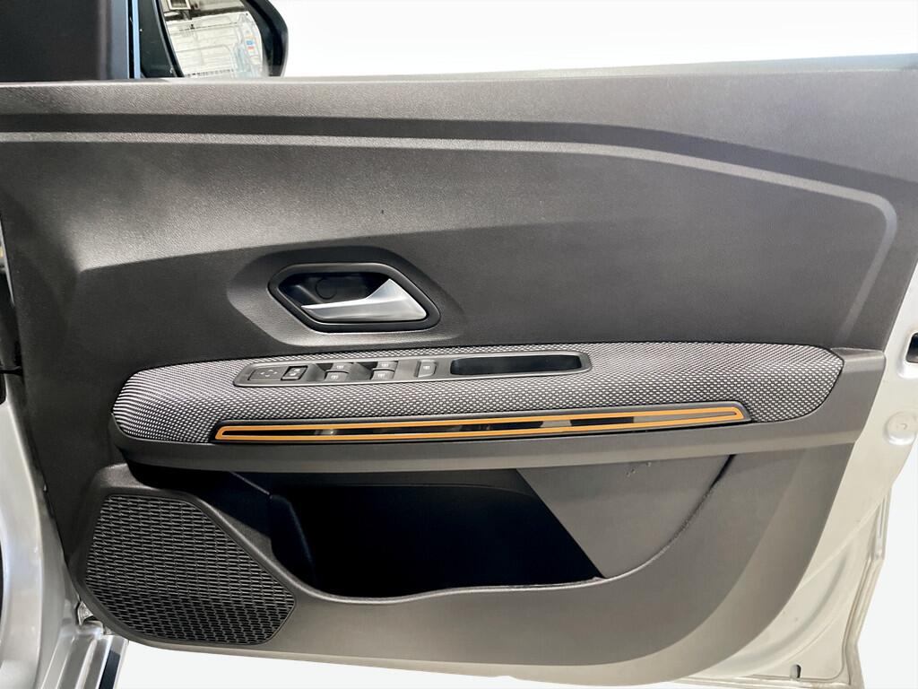 Used Dacia Sandero Stepway 2022 for sale - 76619665: Photo 7