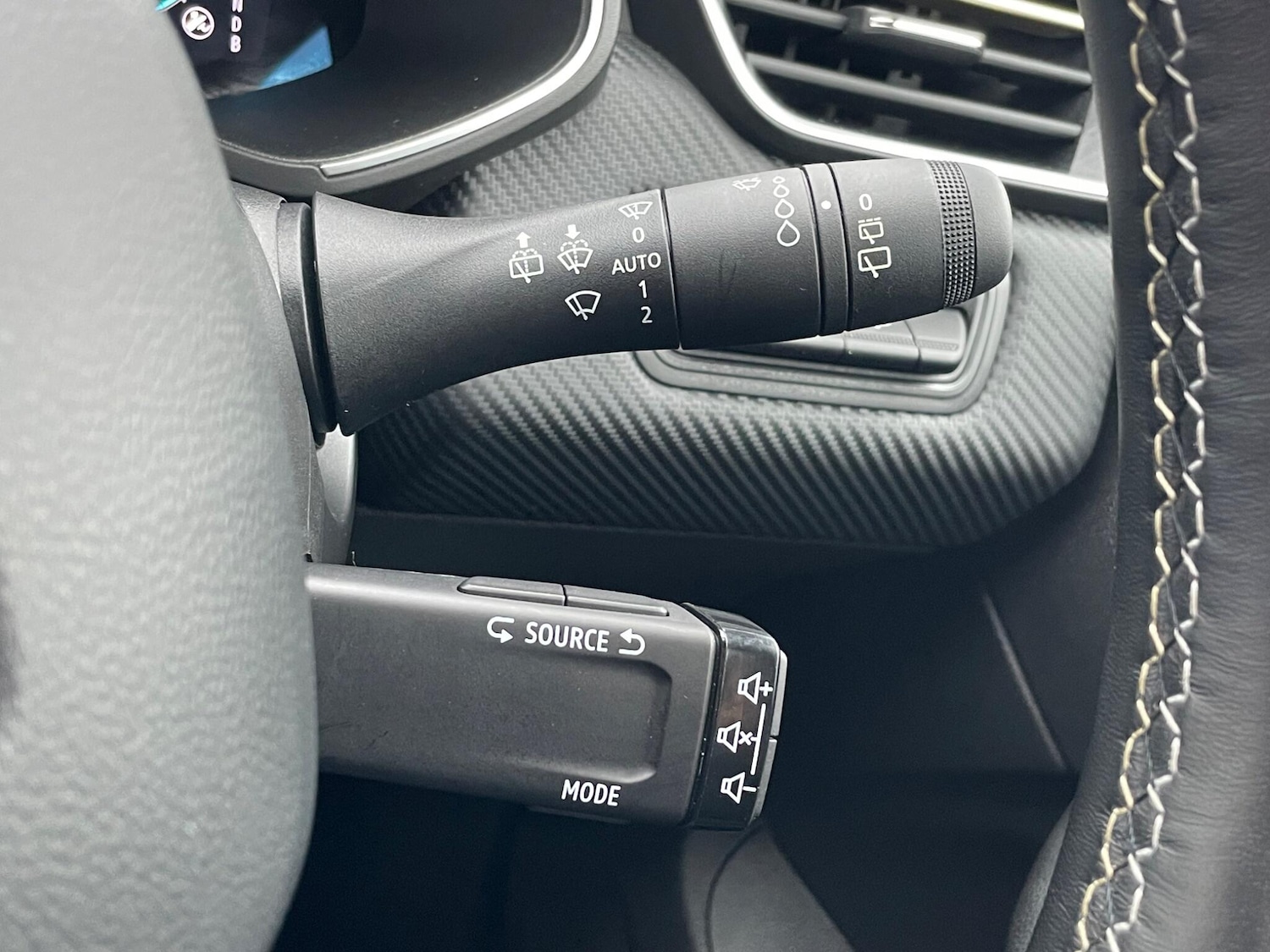 Used Renault Clio 2023 for sale - 77290585: Photo 44