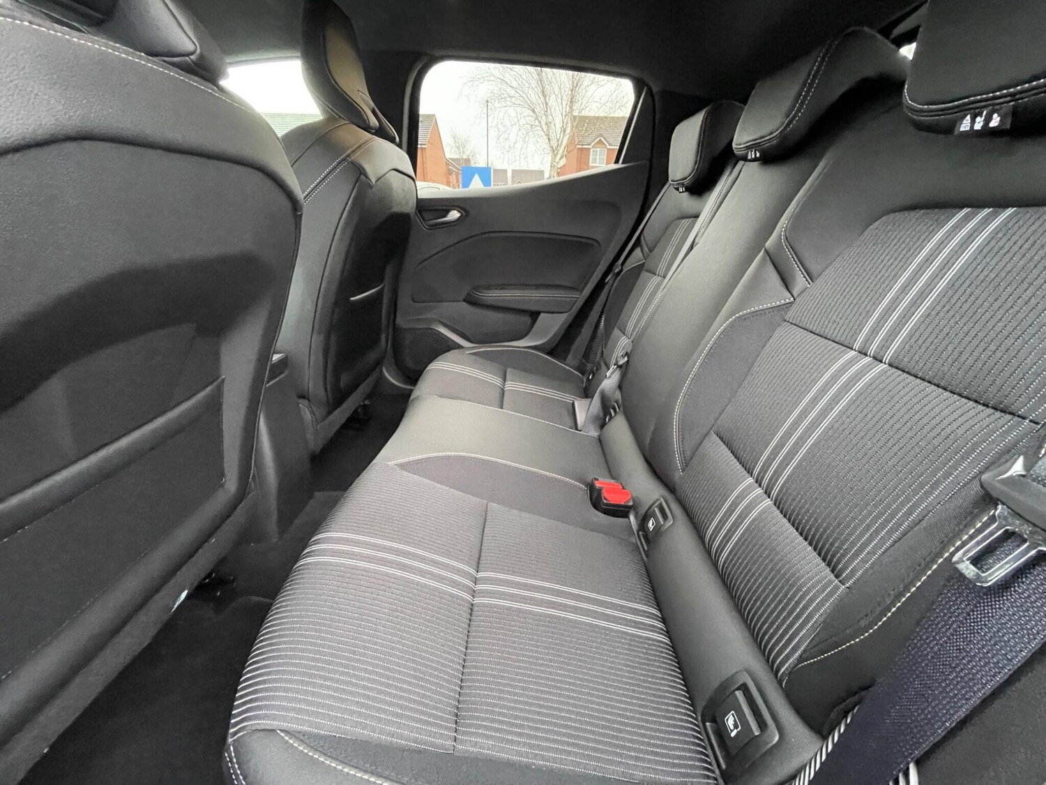 Used Renault Clio 2023 for sale - 77290585: Photo 62