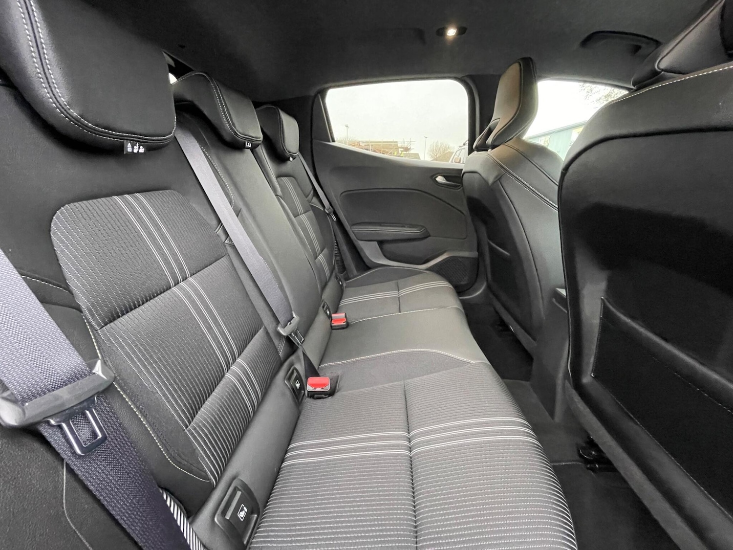 Used Renault Clio 2023 for sale - 77290585: Photo 67