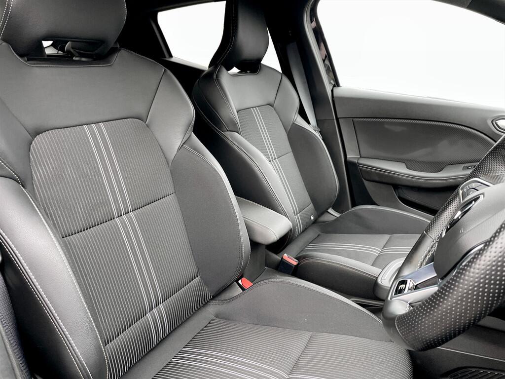 Used Renault Clio 2023 for sale - 77290585: Photo 9