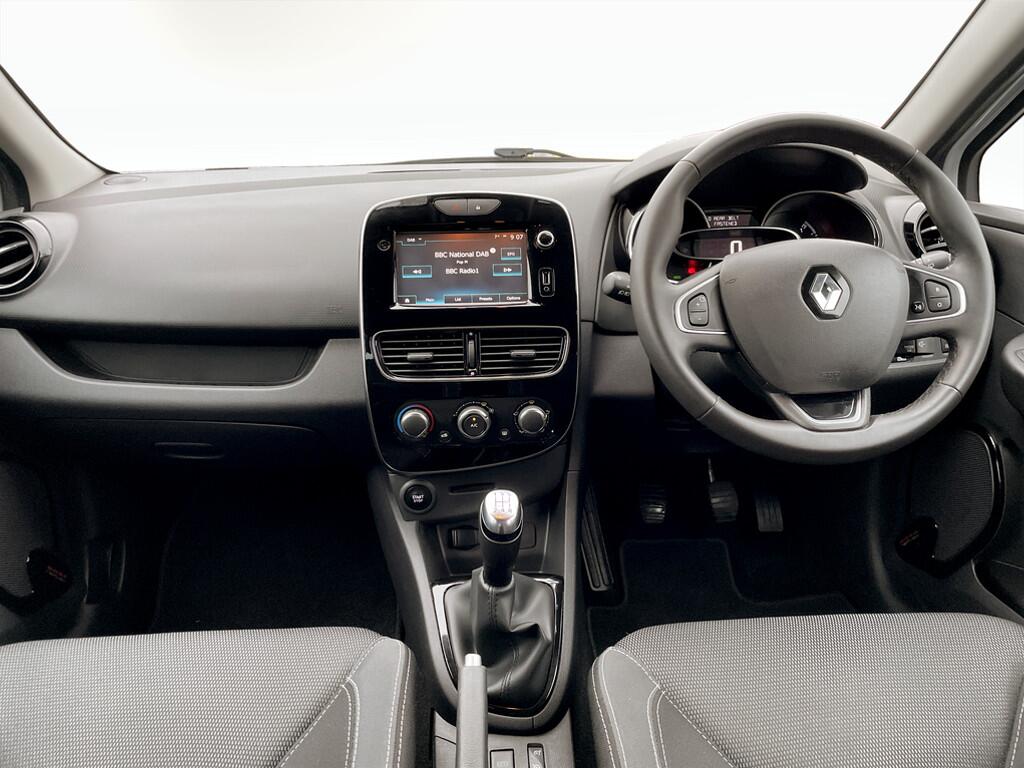 Used Renault Clio 2018 for sale - 77345586: Photo 11
