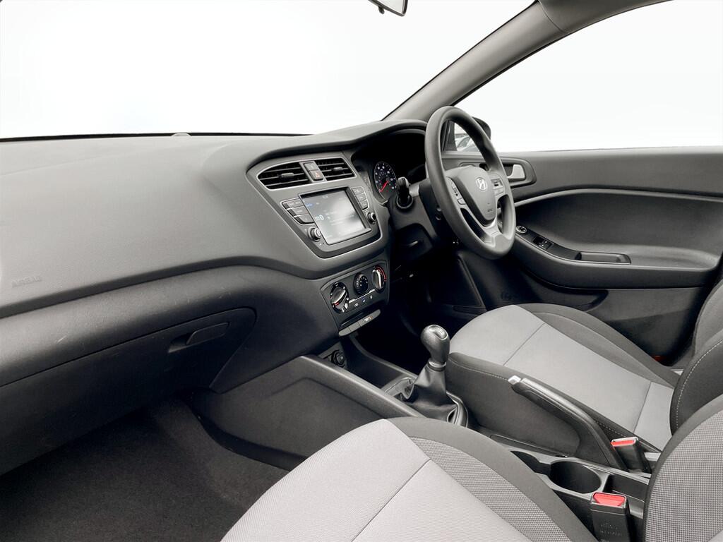 Used Hyundai i20 2018 for sale - 76175469: Photo 13