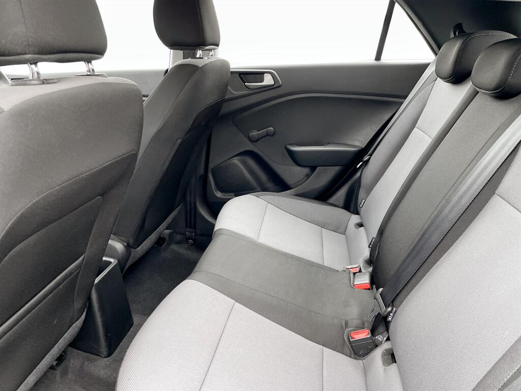 Used Hyundai i20 2018 for sale - 76175469: Photo 15