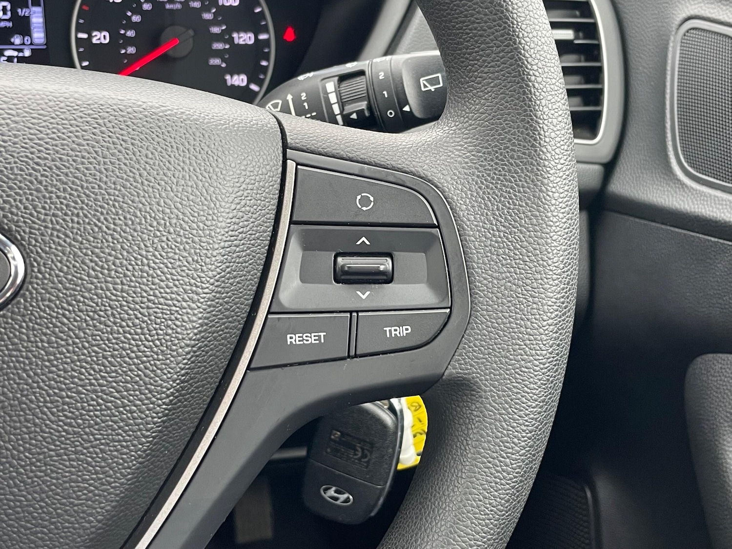 Used Hyundai i20 2018 for sale - 76175469: Photo 38