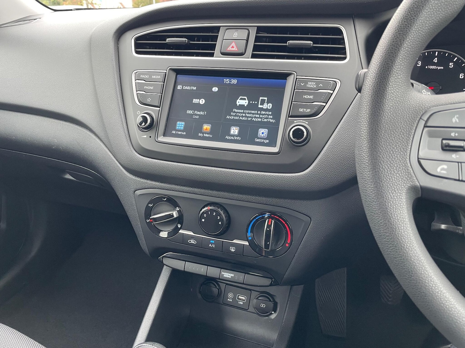 Used Hyundai i20 2018 for sale - 76175469: Photo 41