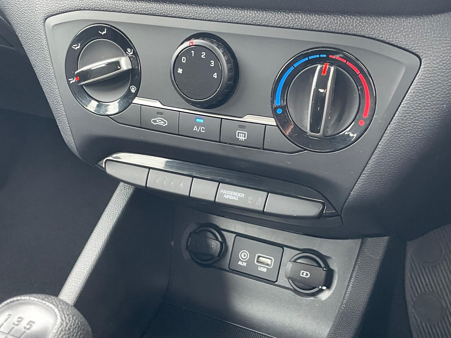 Used Hyundai i20 2018 for sale - 76175469: Photo 45