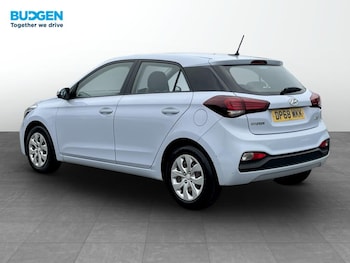 Used Hyundai i20 2018 for sale - 76175469: Photo