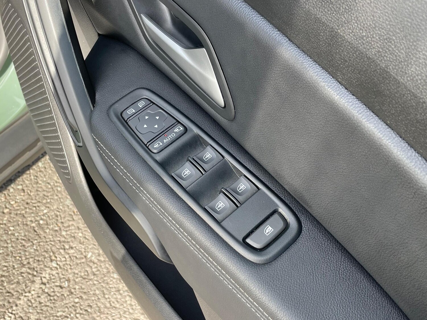 Used Dacia Duster 2023 for sale - 76378106: Photo 33