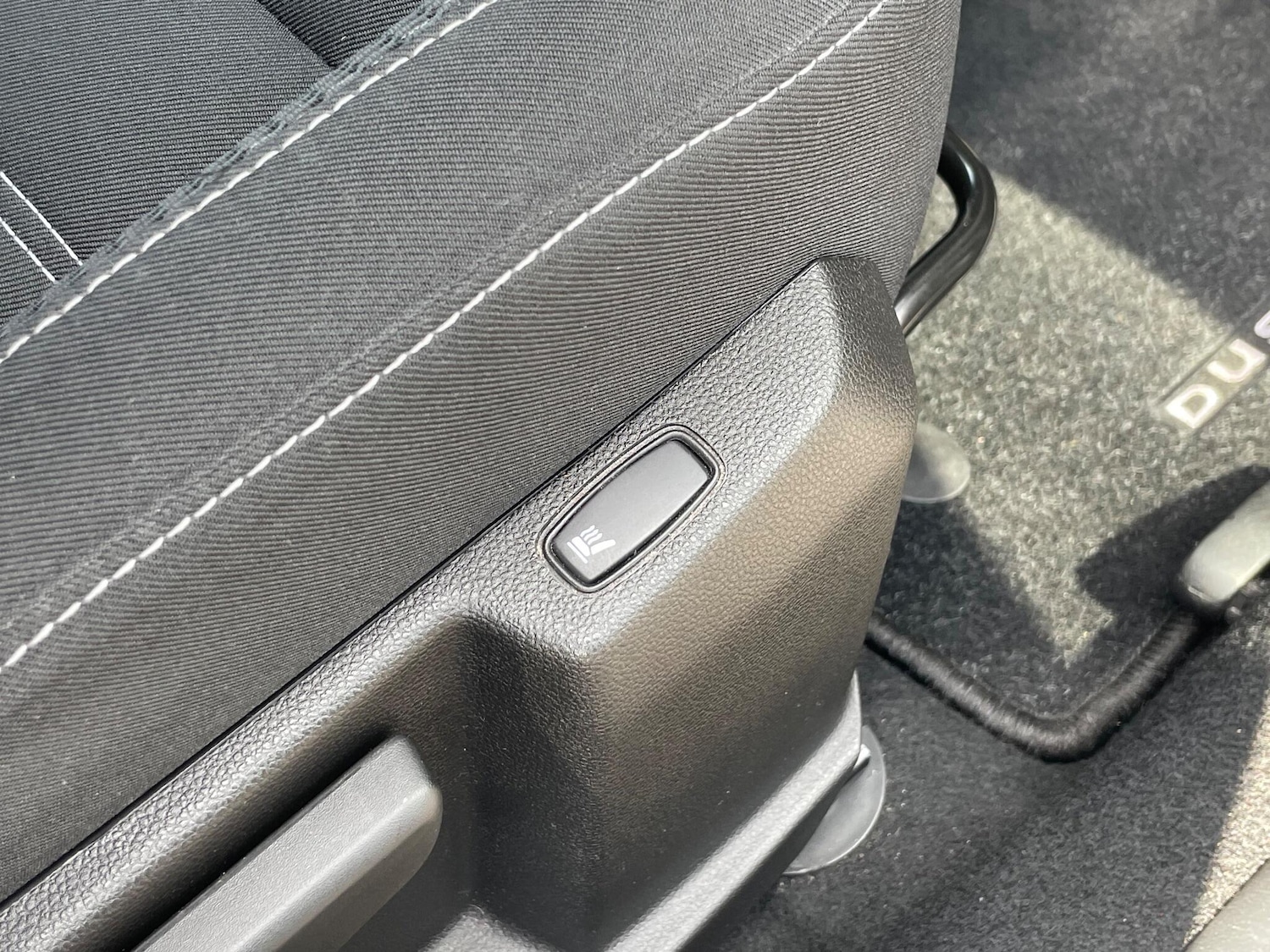 Used Dacia Duster 2023 for sale - 76378106: Photo 36