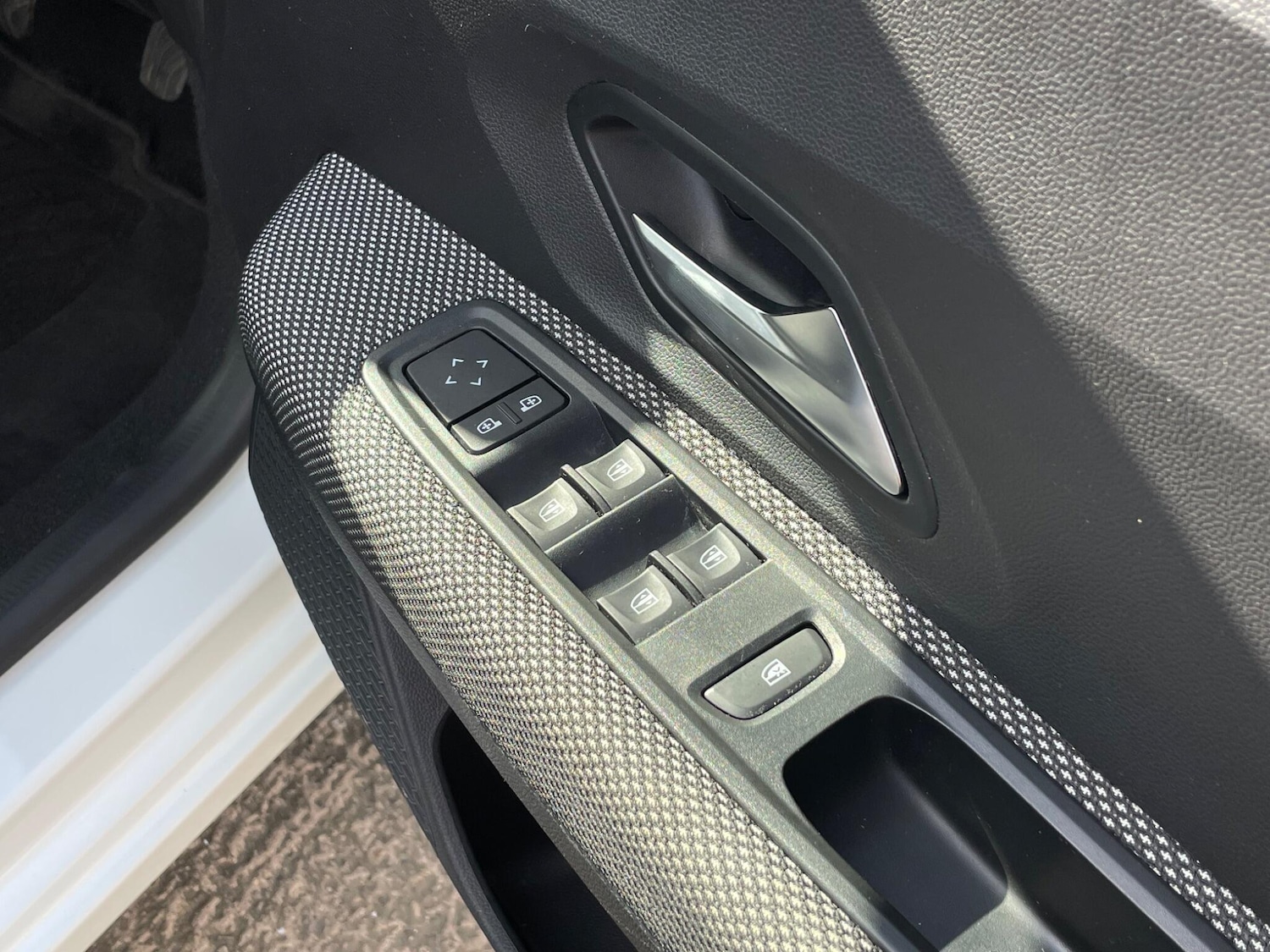 Used Dacia Sandero 2022 for sale - 78205166: Photo 32