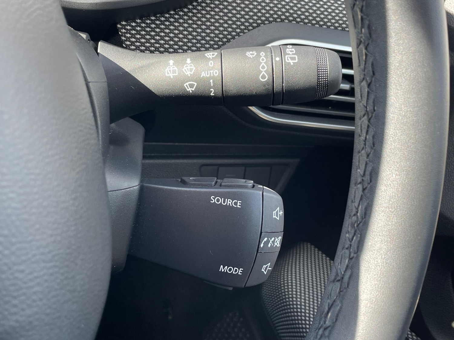 Used Dacia Sandero 2022 for sale - 78205166: Photo 41