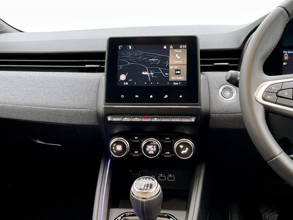 Used Renault Clio 2024 for sale - 76965632: Photo 13