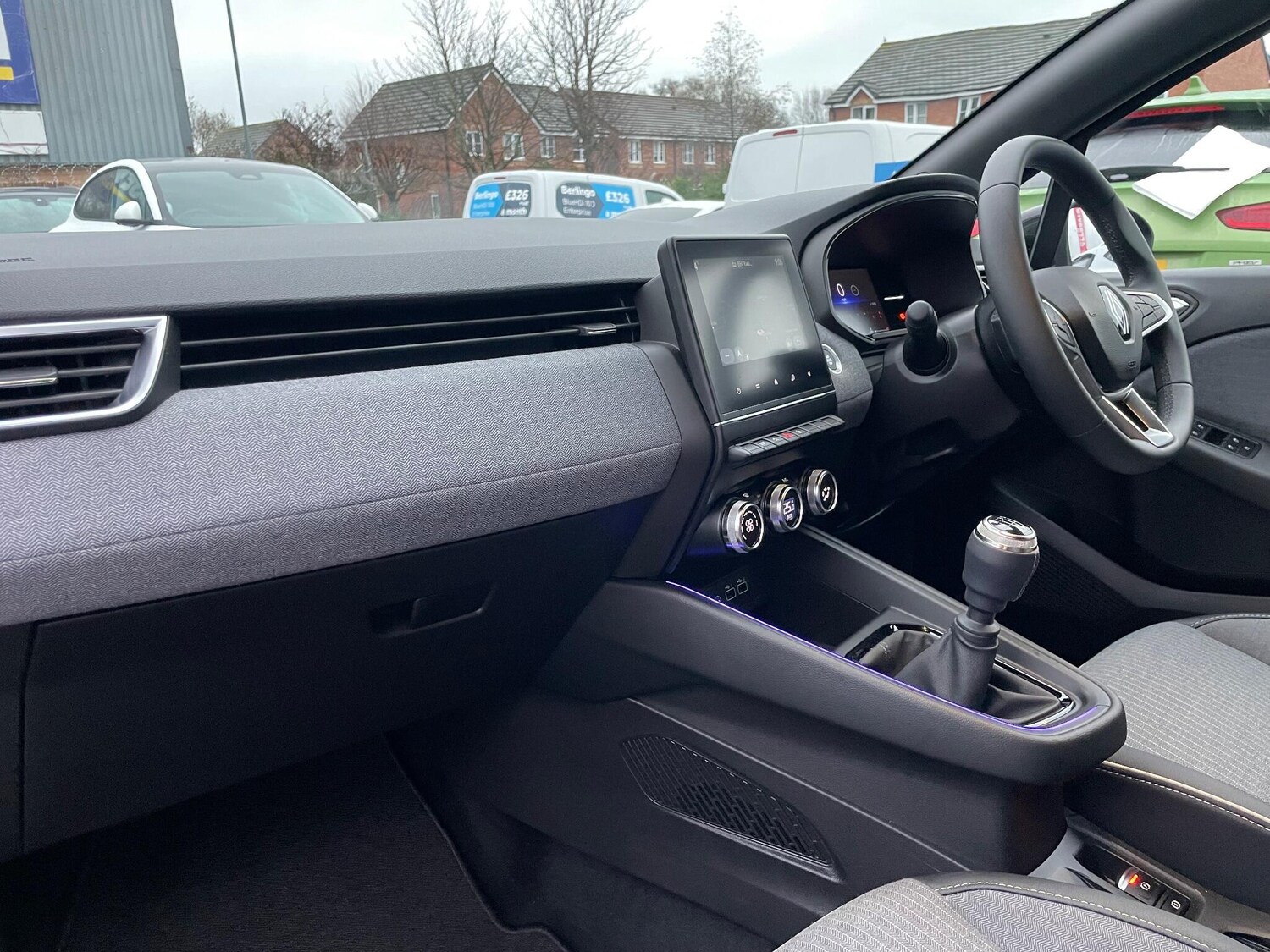 Used Renault Clio 2024 for sale - 76965632: Photo 58