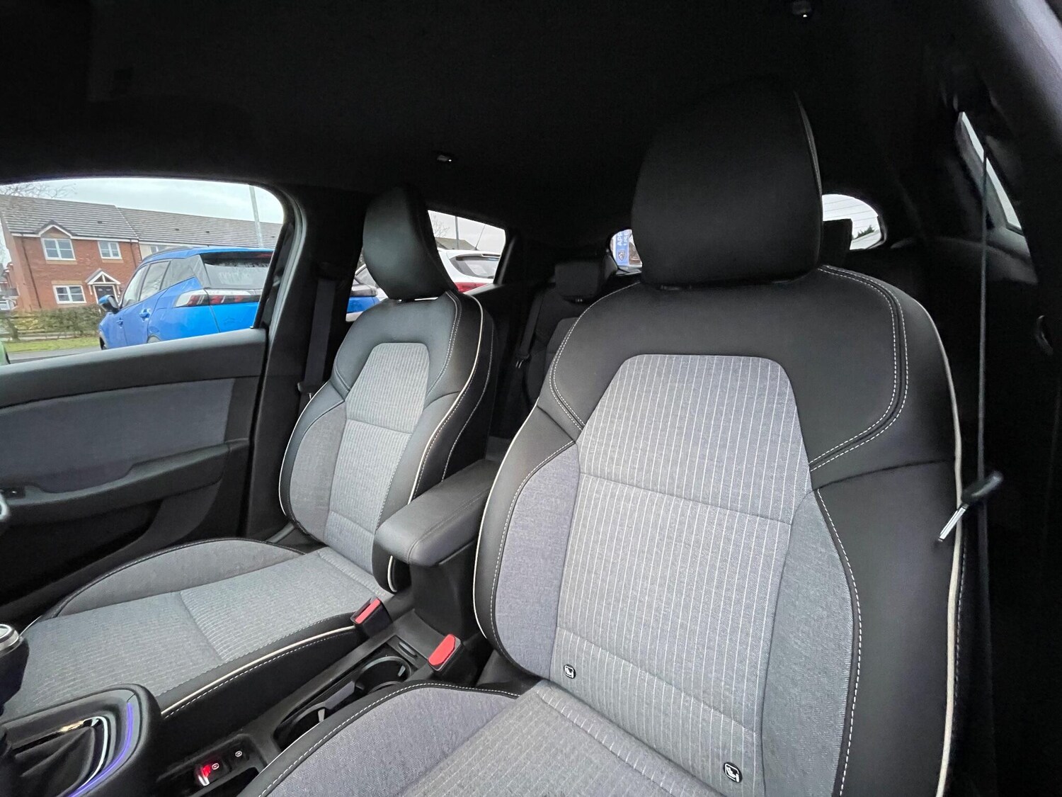 Used Renault Clio 2024 for sale - 76965632: Photo 60