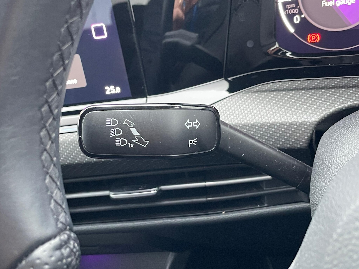 Used Volkswagen Golf 2021 for sale - 76964323: Photo 44