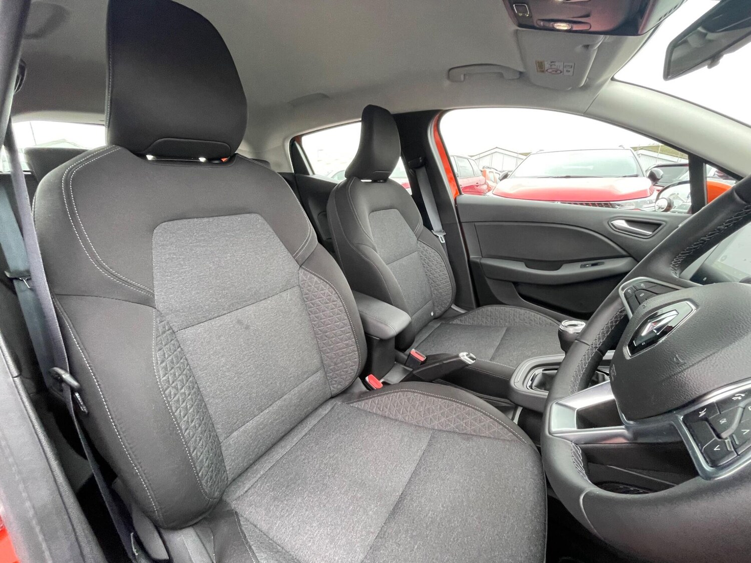 Used Renault Clio 2022 for sale - 77229882: Photo 35