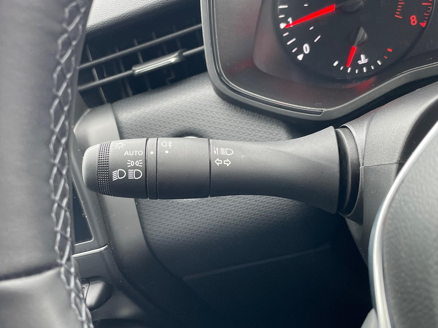 Used Renault Clio 2022 for sale - 77229882: Photo 42