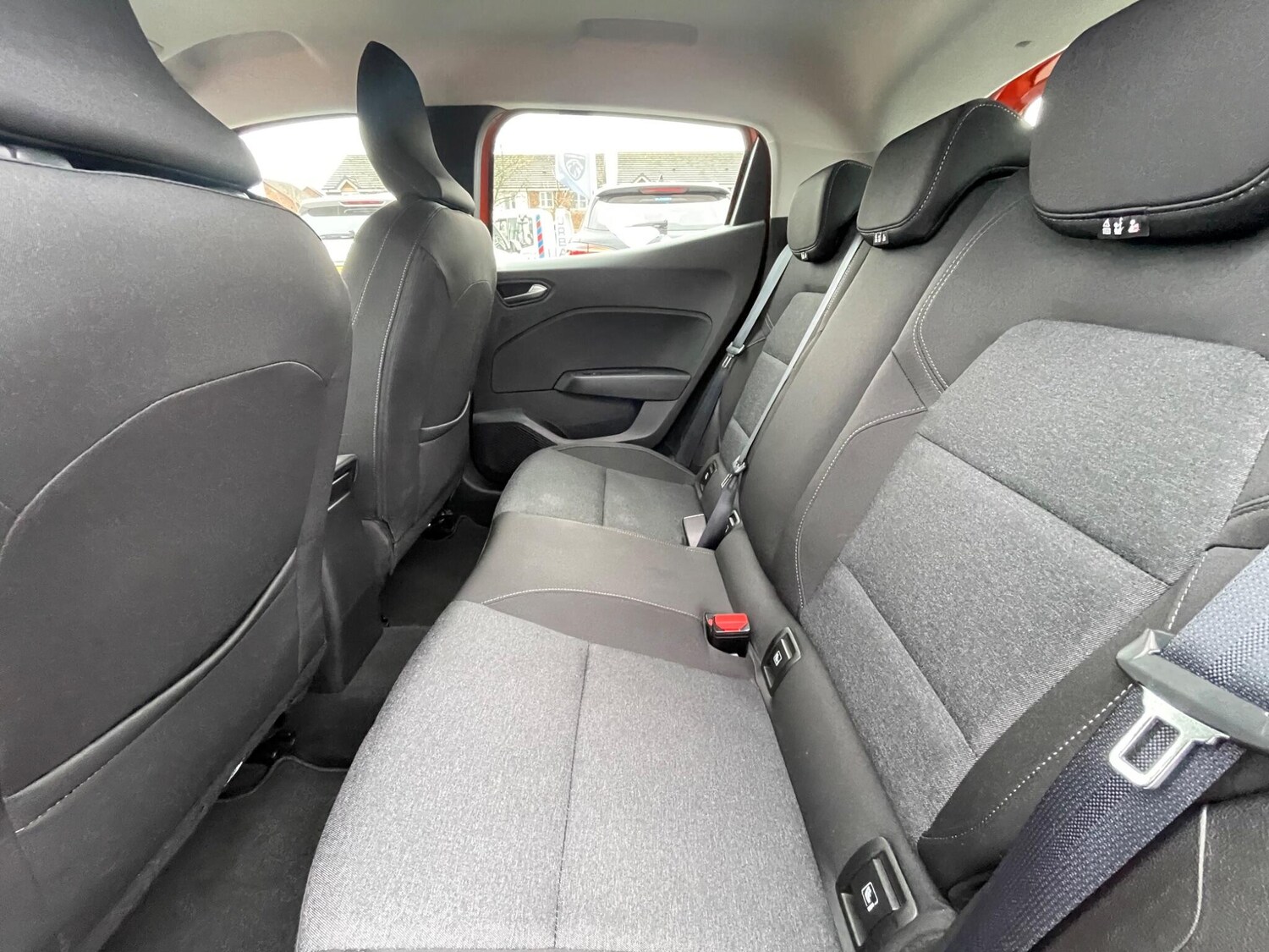 Used Renault Clio 2022 for sale - 77229882: Photo 56