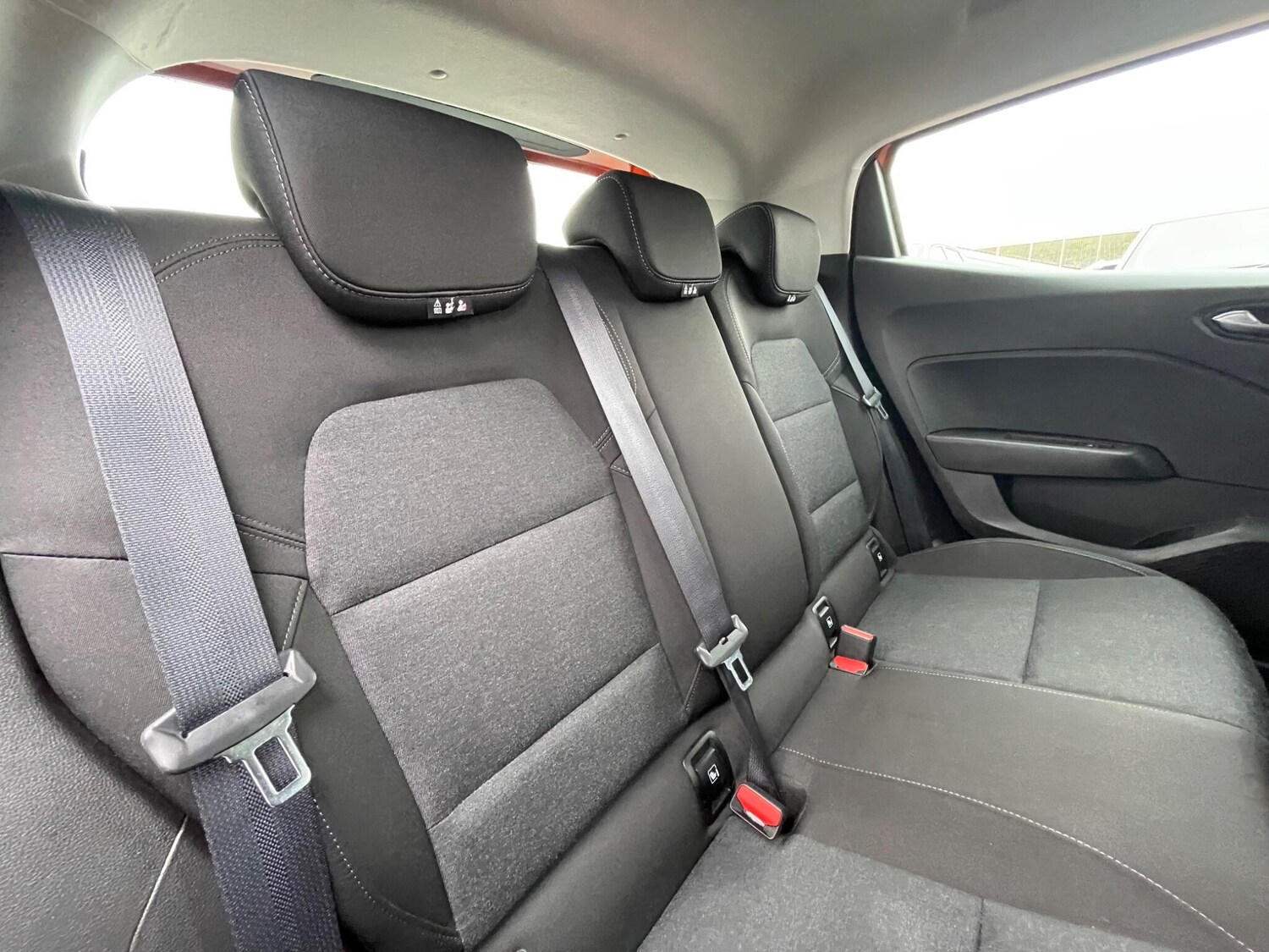 Used Renault Clio 2022 for sale - 77229882: Photo 60