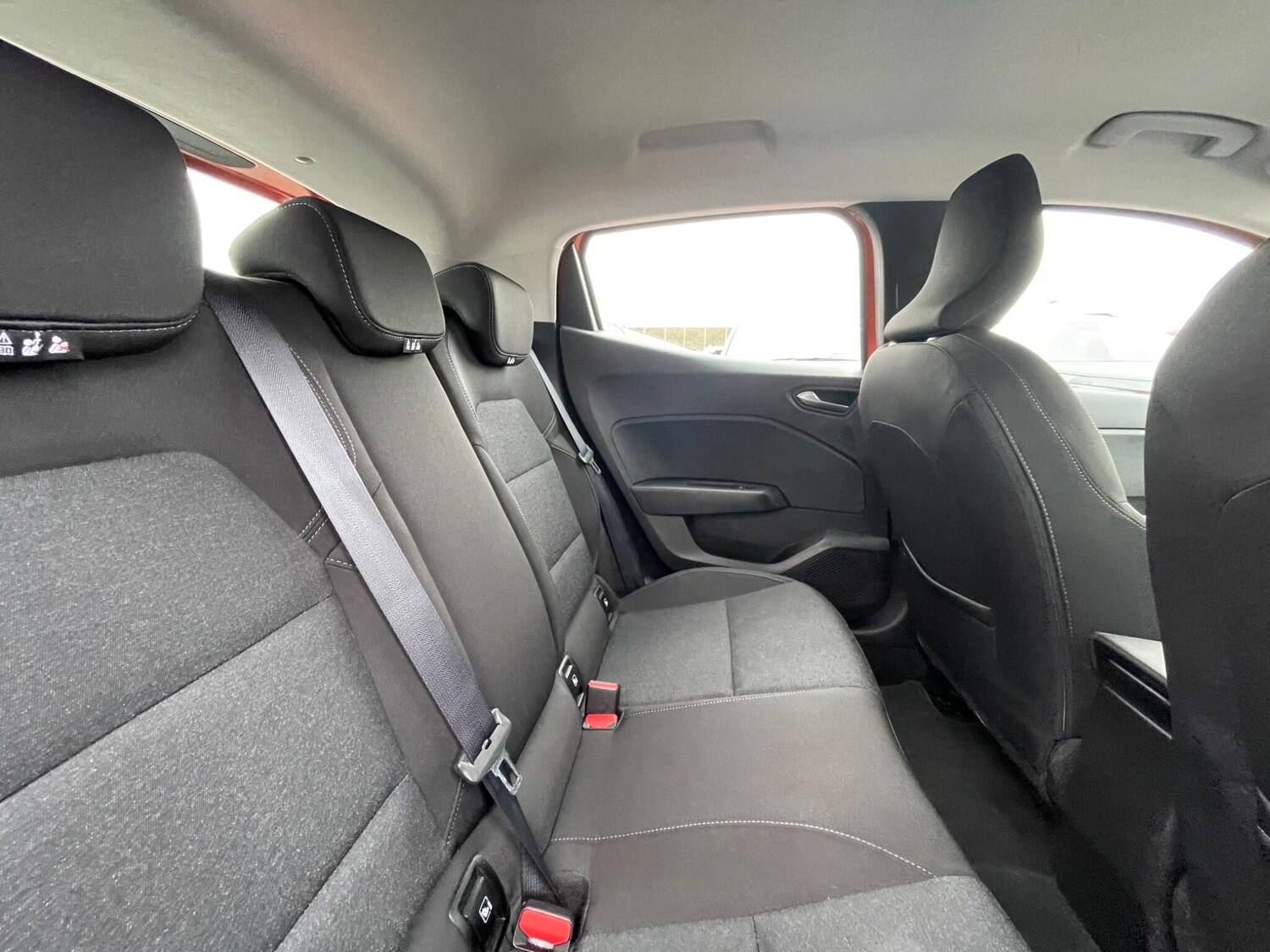 Used Renault Clio 2022 for sale - 77229882: Photo 61