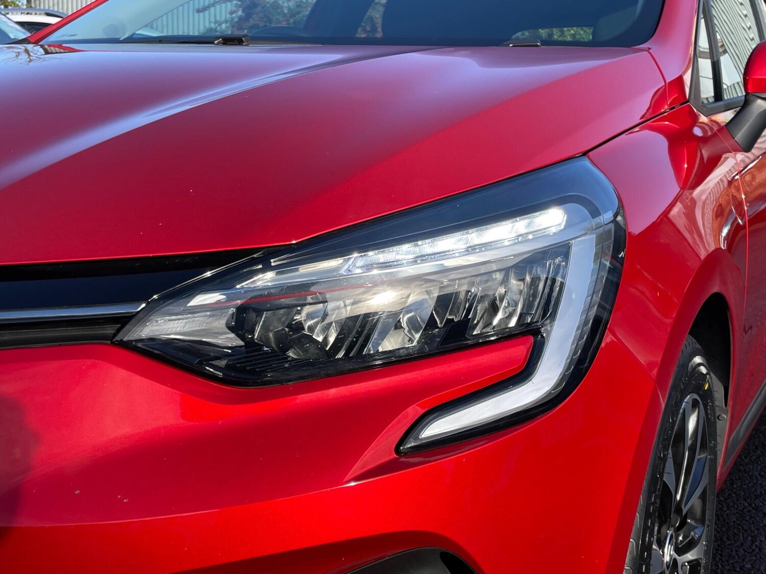 Used Renault Clio 2022 for sale - 76512348: Photo 25