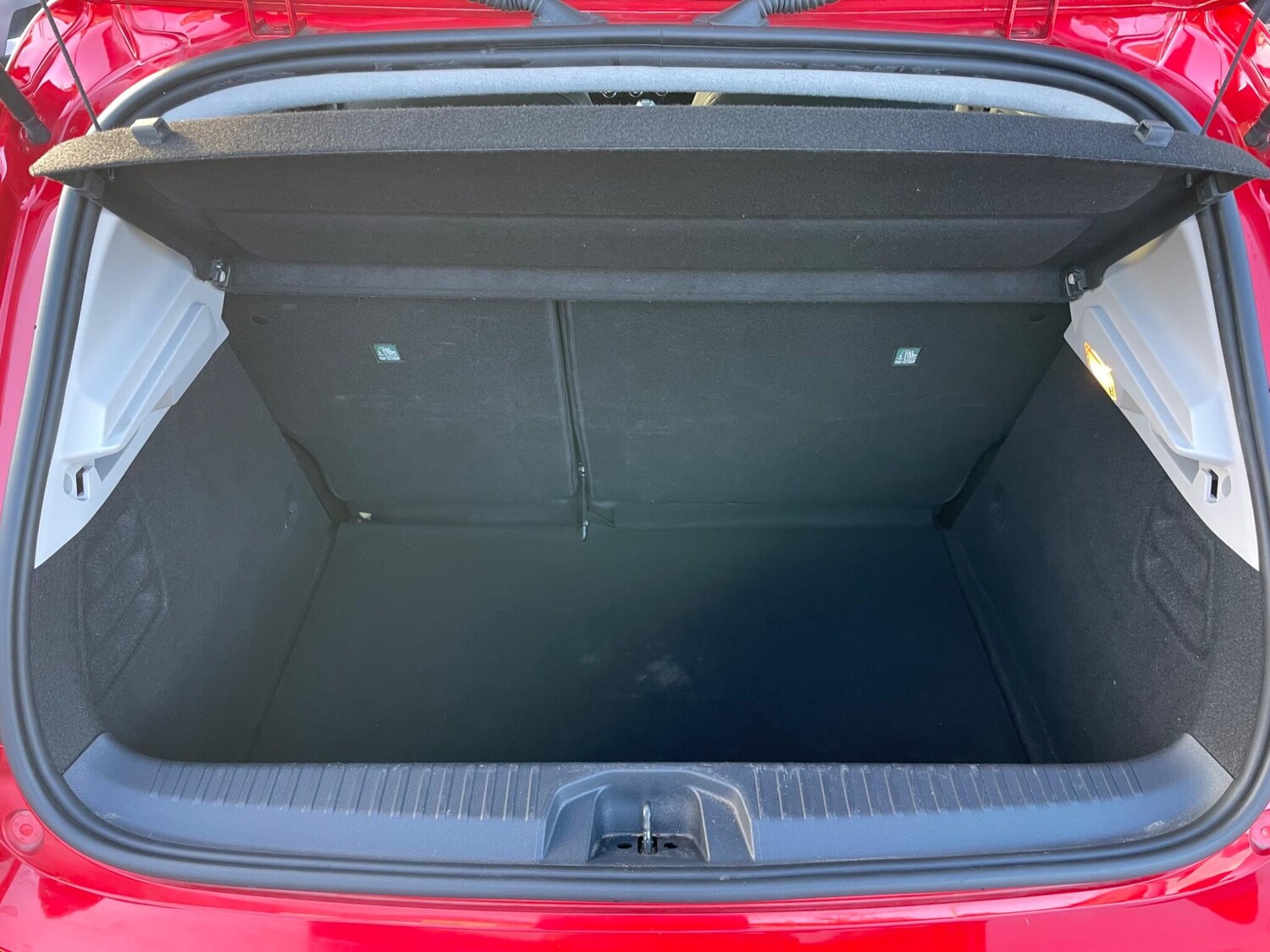 Used Renault Clio 2022 for sale - 76512348: Photo 32